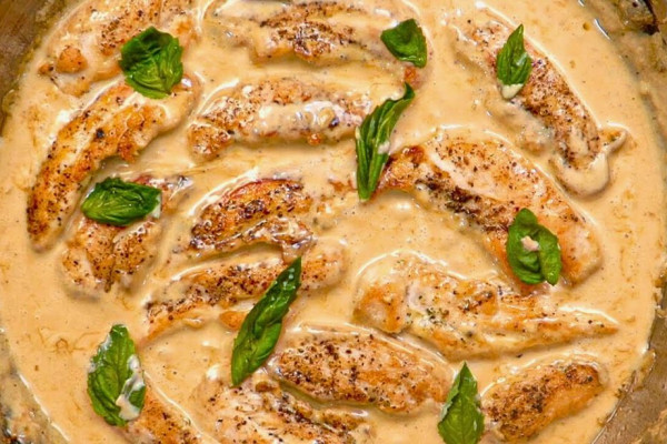 15-Minute Creamy Garlic Chicken Tenders