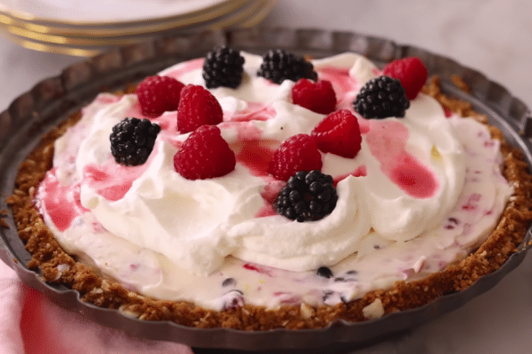 Easy-to-Make Berry Icebox Pie