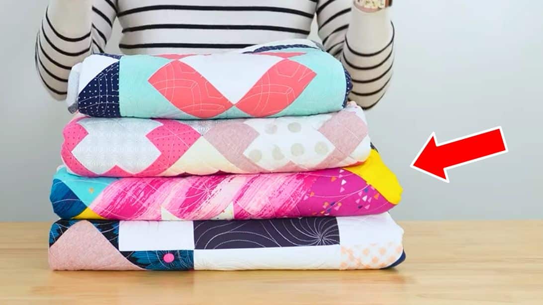 How to Fold a Quilt on the Bias | DIY Joy Projects and Crafts Ideas