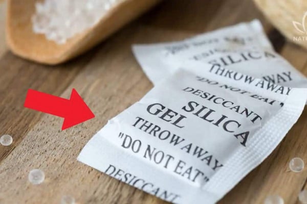 Why You Shouldn't Throw Away Silica Gel Packs