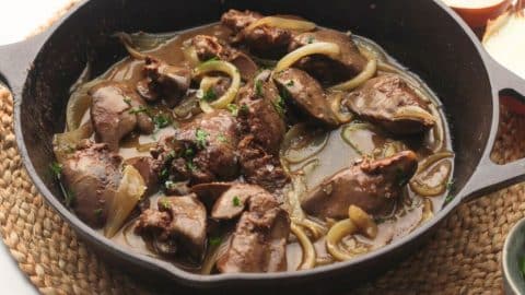 Classic Liver and Onions Recipe | DIY Joy Projects and Crafts Ideas