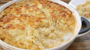 Easy-to-Make Cheesy Cauliflower Bake