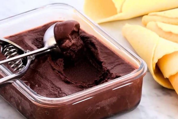 How to Make Rich Chocolate Gelato