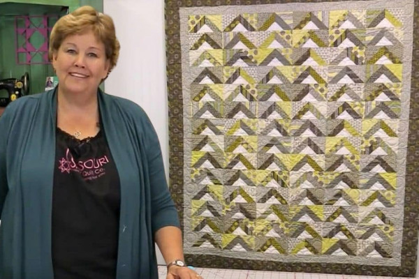 Jenny's Tents Quilt With Jenny Doan