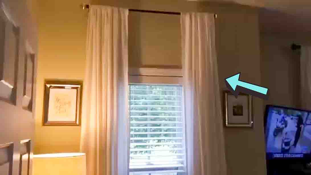 DIY 5-Minute Curtains Out of Sheets | DIY Joy Projects and Crafts Ideas