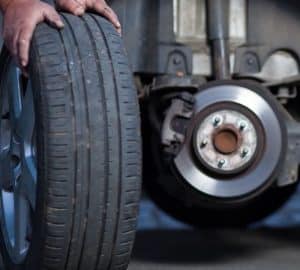 7 Driving Habits That Ruin Your Car and Drain Your Wallet - DIY Joy