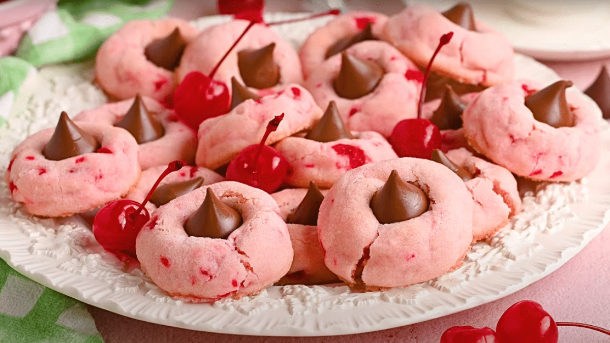 Easy-to-Make Cherry Blossom Cookies - DIY Joy