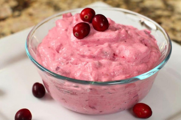 Grandma's Fresh Cranberry Fluff