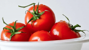 How to Keep Tomatoes Fresh Longer