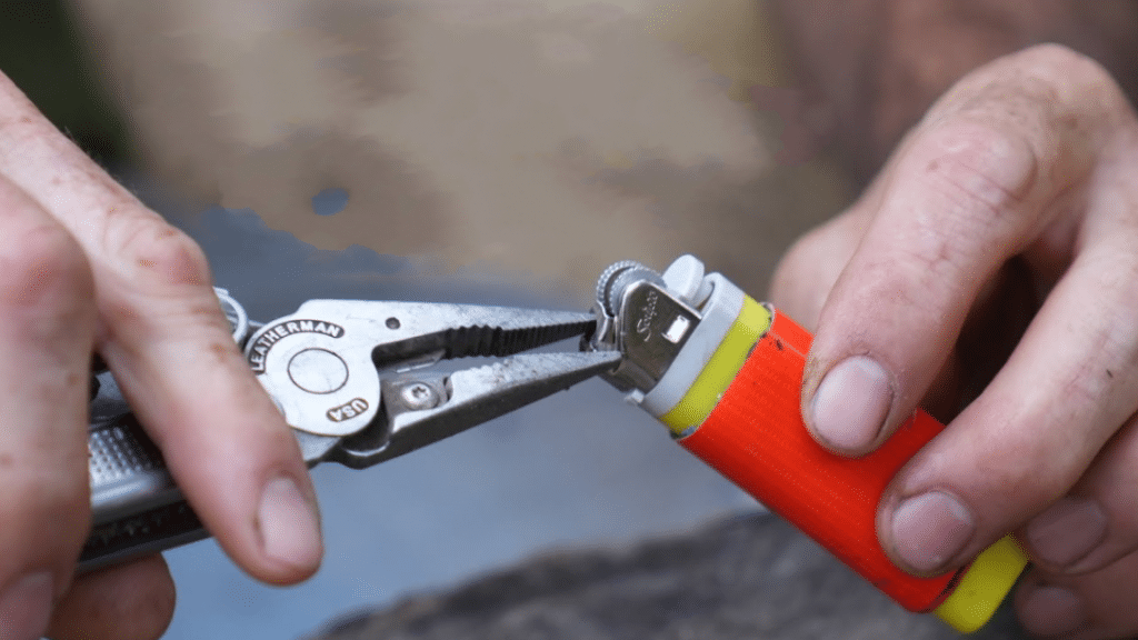 4 Survival Life Hacks That Could Save Your Life