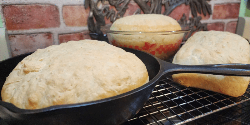 5-Ingredient Peasant Bread Recipe | DIY Joy Projects and Crafts Ideas