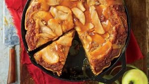 Caramel Apple Blondie Pie