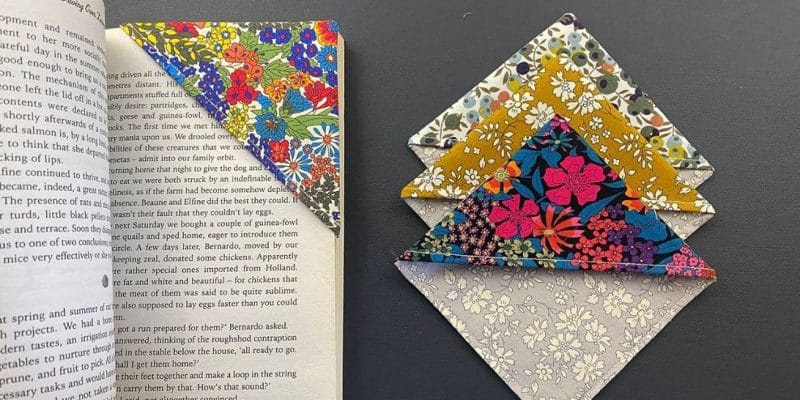 DIY Corner Bookmark | DIY Joy Projects and Crafts Ideas