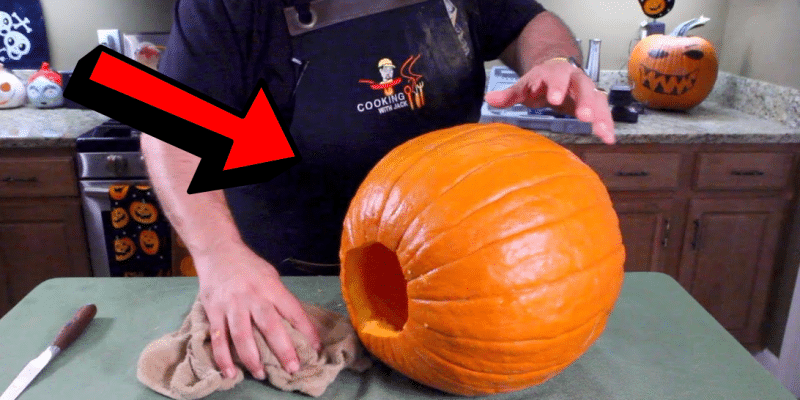 Easy 2-Minute Pumpkin Cleaning Hack | DIY Joy Projects and Crafts Ideas