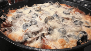 Easy Skillet Crustless Pizza Recipe