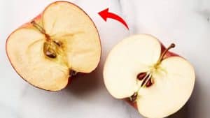 How to Keep Apples From Turning Brown