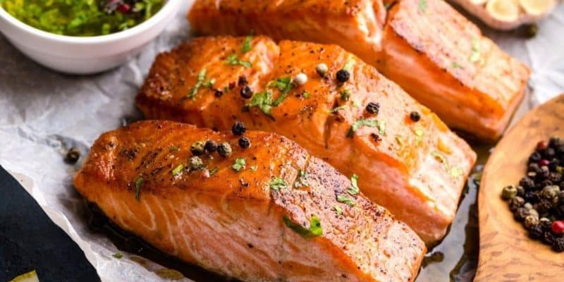 Mistakes Everyone Makes When Cooking Salmon | DIY Joy Projects and Crafts Ideas