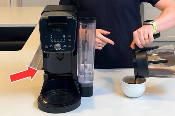 The Best Way to Clean Your Coffee Maker
