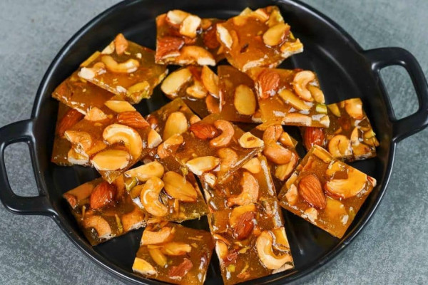 Caramel Nut Bar Recipe