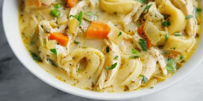 Creamy Chicken Tortellini Soup | DIY Joy Projects and Crafts Ideas