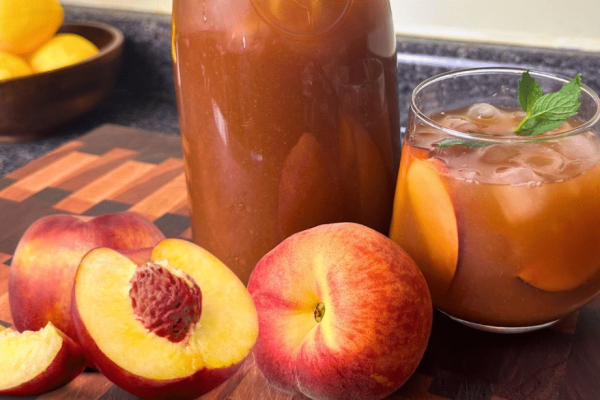 Grandma's Peach Sweet Tea Recipe
