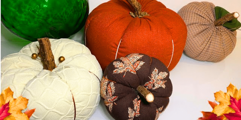 How to Make Fall Fabric Pumpkins | DIY Joy Projects and Crafts Ideas