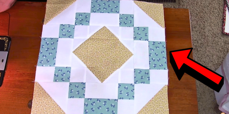 How to Make a Jewel Box Quilt Block | DIY Joy Projects and Crafts Ideas