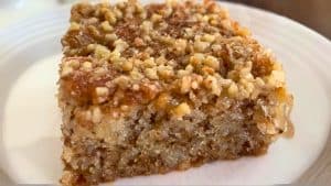 Moist Walnut Cake Recipe