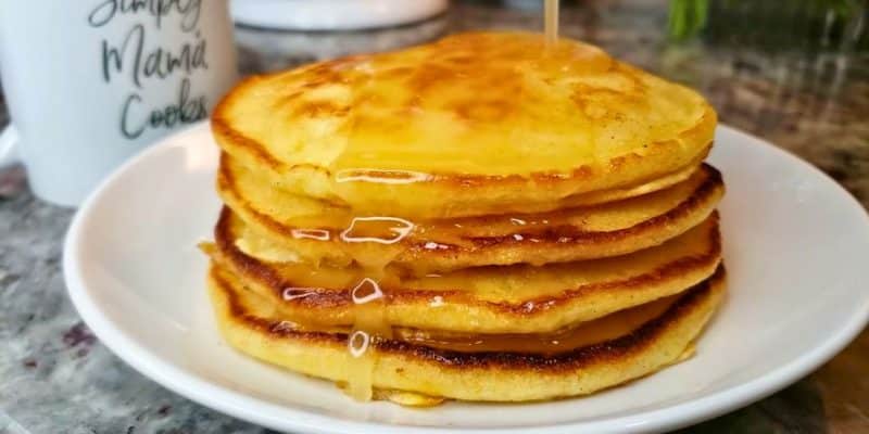 Stovetop Cornbread Cakes | DIY Joy Projects and Crafts Ideas