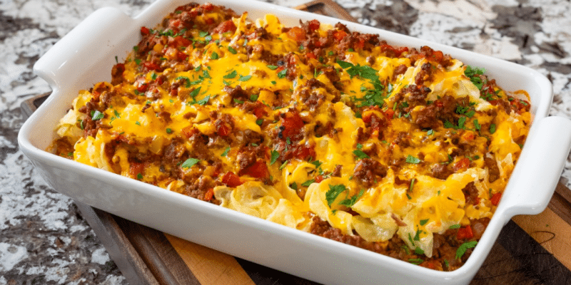 Easy Beef Noodle Casserole Recipe | DIY Joy Projects and Crafts Ideas