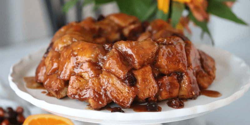 Easy Cranberry Orange Monkey Bread Recipe | DIY Joy Projects and Crafts Ideas