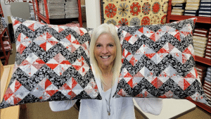 Easy Last-Minute Christmas Pillow Sewing Tutorial