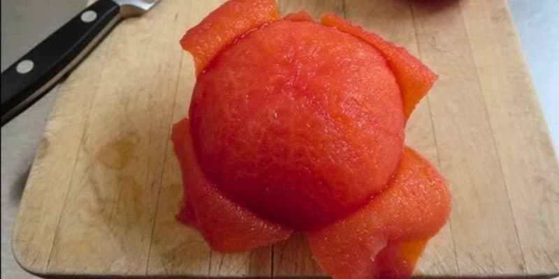 The Best Way to Peel and Seed a Tomato | DIY Joy Projects and Crafts Ideas