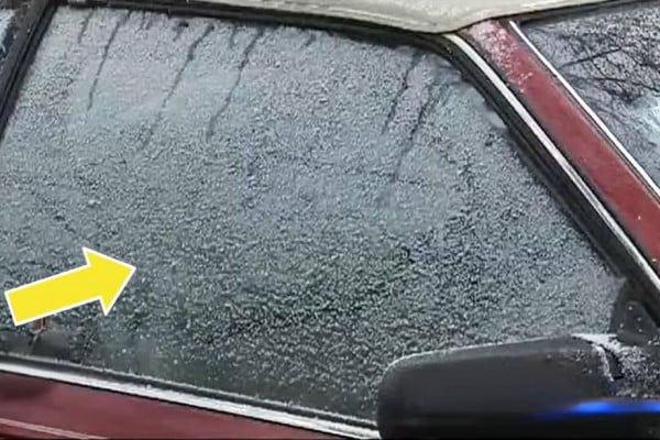 How to Prevent Ice on Car Windshield