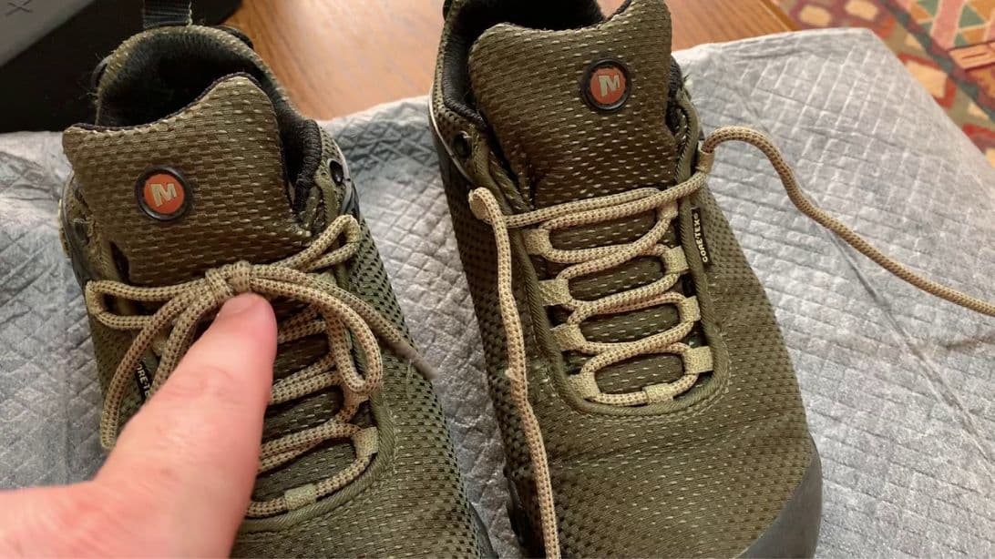 Picture of How to Tie Your Shoes So They Never Come Untied! | Best Knot for ...