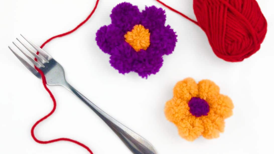 DIY room decor ideas — pom pom flowers made with a fork, easy step-by-step tutorial
