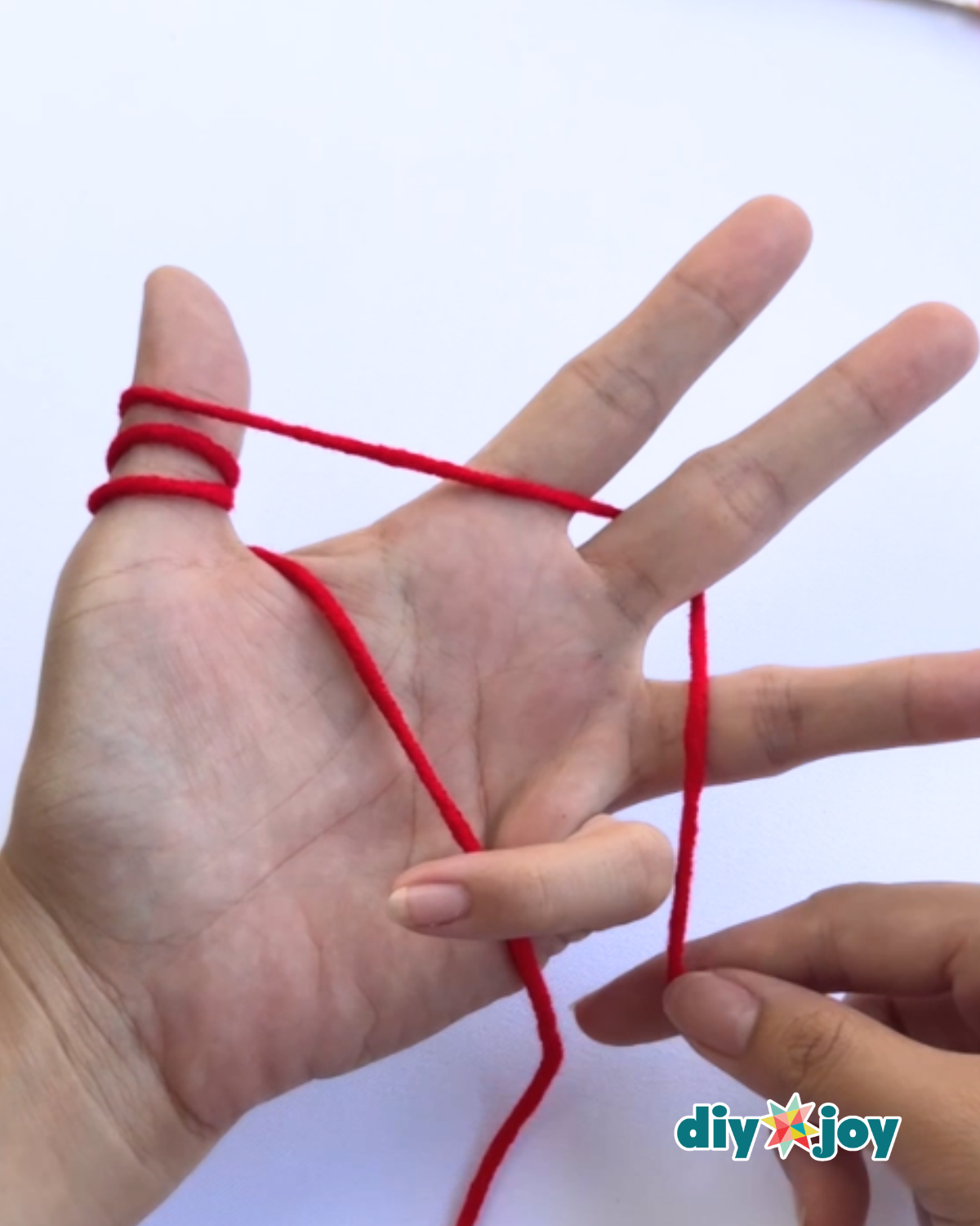 DIY Yarn Bow Step by Step