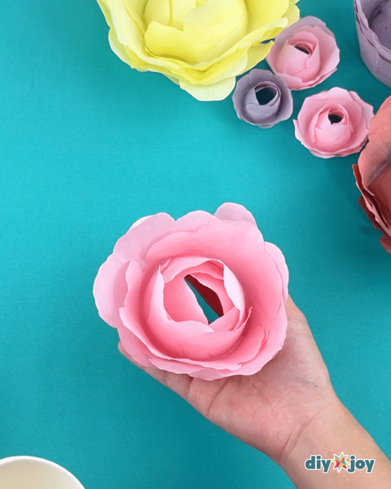Coffee Filter Flowers: A Step-by-Step Guide for Beginners - DIY Joy