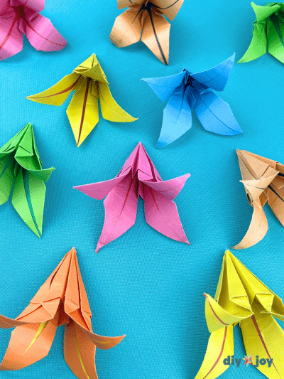 How to Make a Paper Lily - DIY Joy