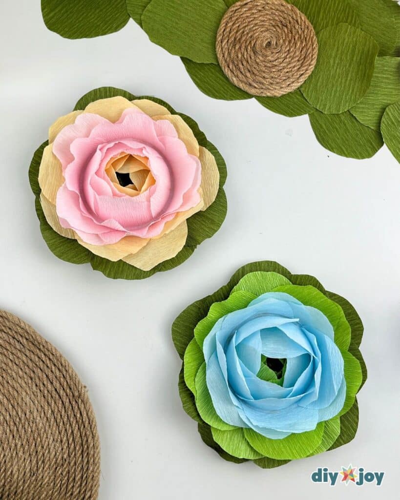 crepe paper flowers DIY