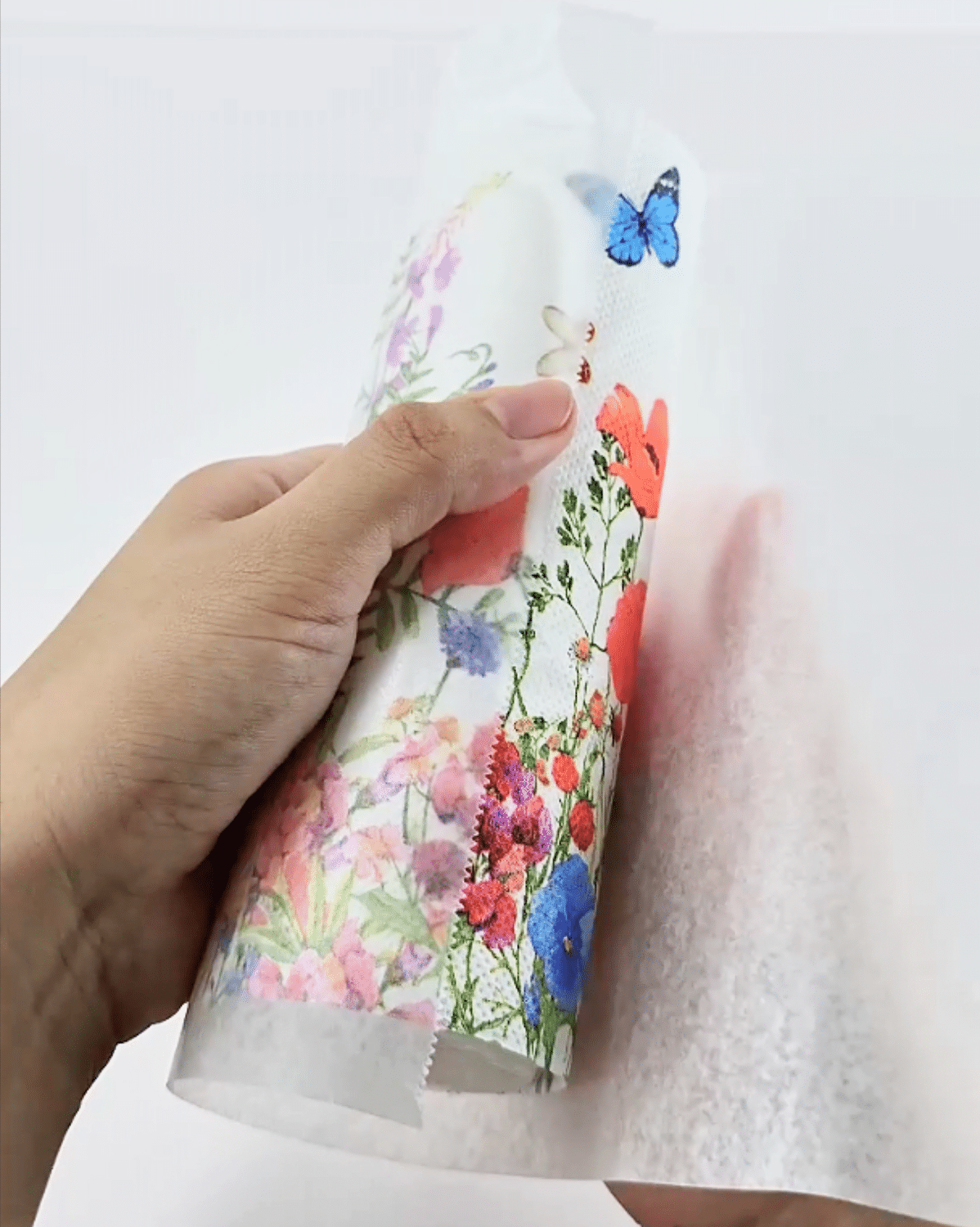 Step-by-Step Candle Wrapping with Napkin Paper