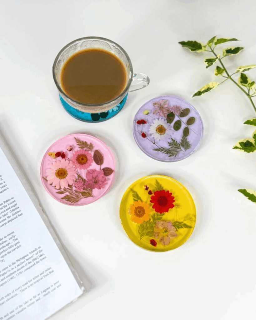 Simple Guide for Dried Flower Resin Coaster