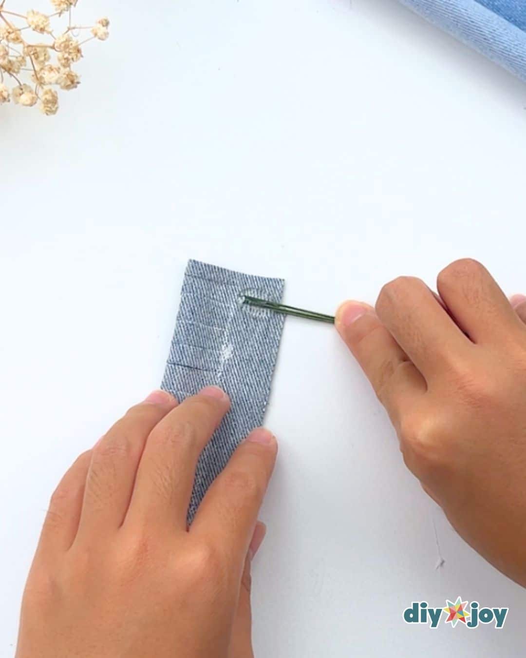 how to upcycle old jeans