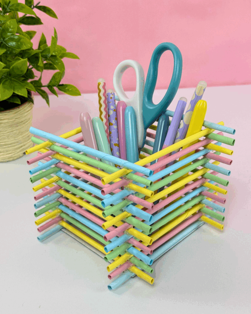 Creative DIY Paper Pen Holder