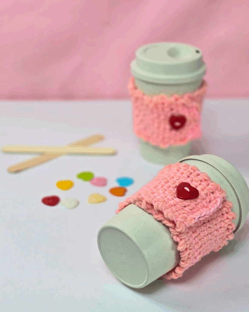 DIY Coffee Mug Cozy with Yarn