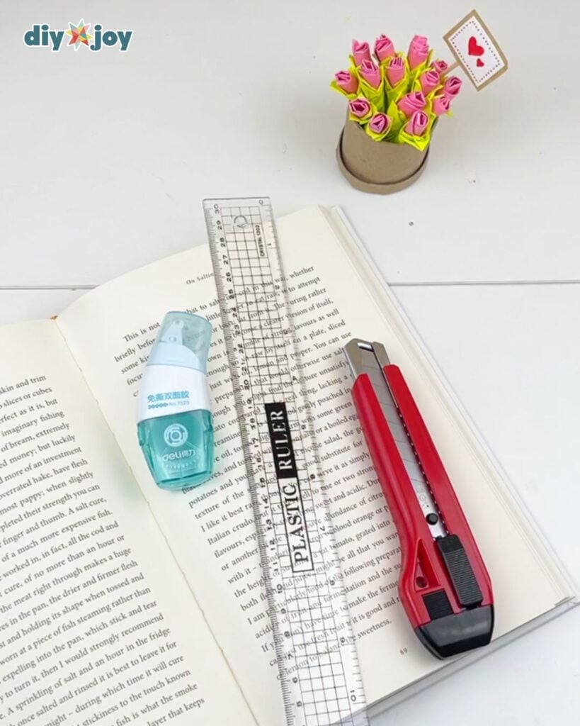 DIY book flower vase materials
