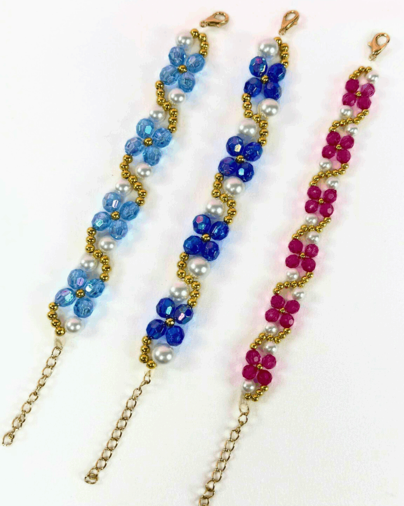 Easy Beaded Flower Bracelet for Beginners