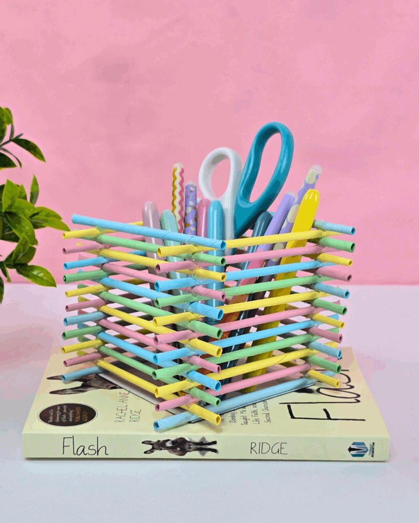 How to Make Colored Paper Pen Holder