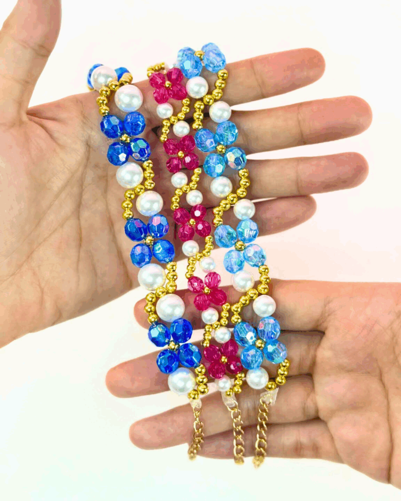 Simple Beaded Flower Bracelet Tutorial