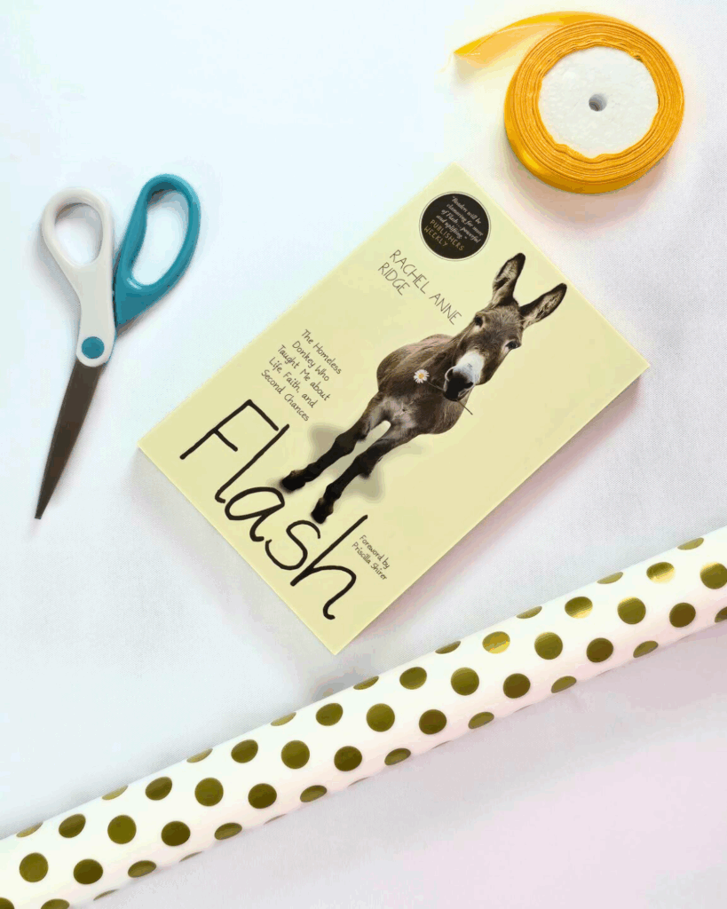 What You Need to Wrap Gifts Using Short Wrapper